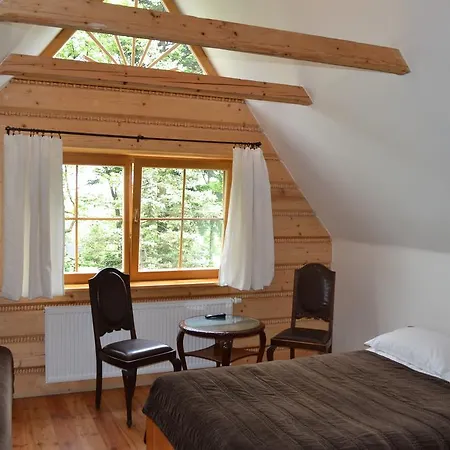 Habitación en casa particular Schodnica