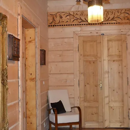 Schodnica Homestay szállás