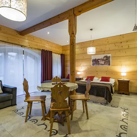 Schodnica Homestay szállás