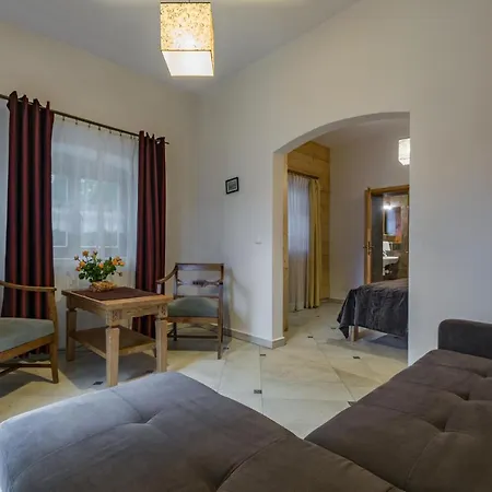 Habitación en casa particular Schodnica