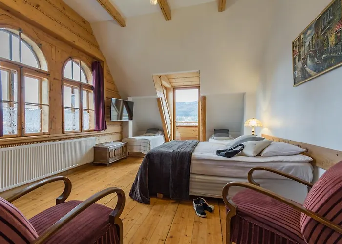 شودنيكا زاكوباني